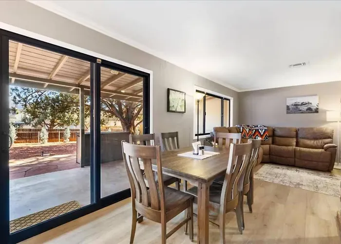 New! Retreat W/ Stargazing Pad, Bocce, Spa! Sedona