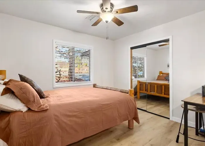 New! Retreat W/ Stargazing Pad, Bocce, Spa! * Sedona